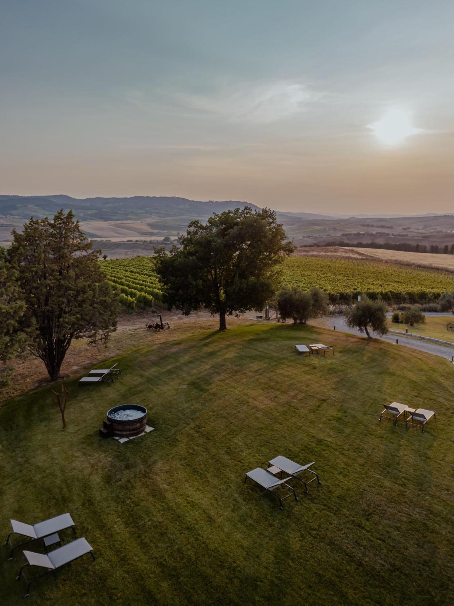 Vila Sce Quiric San Quirico dʼOrcia Exteriér fotografie