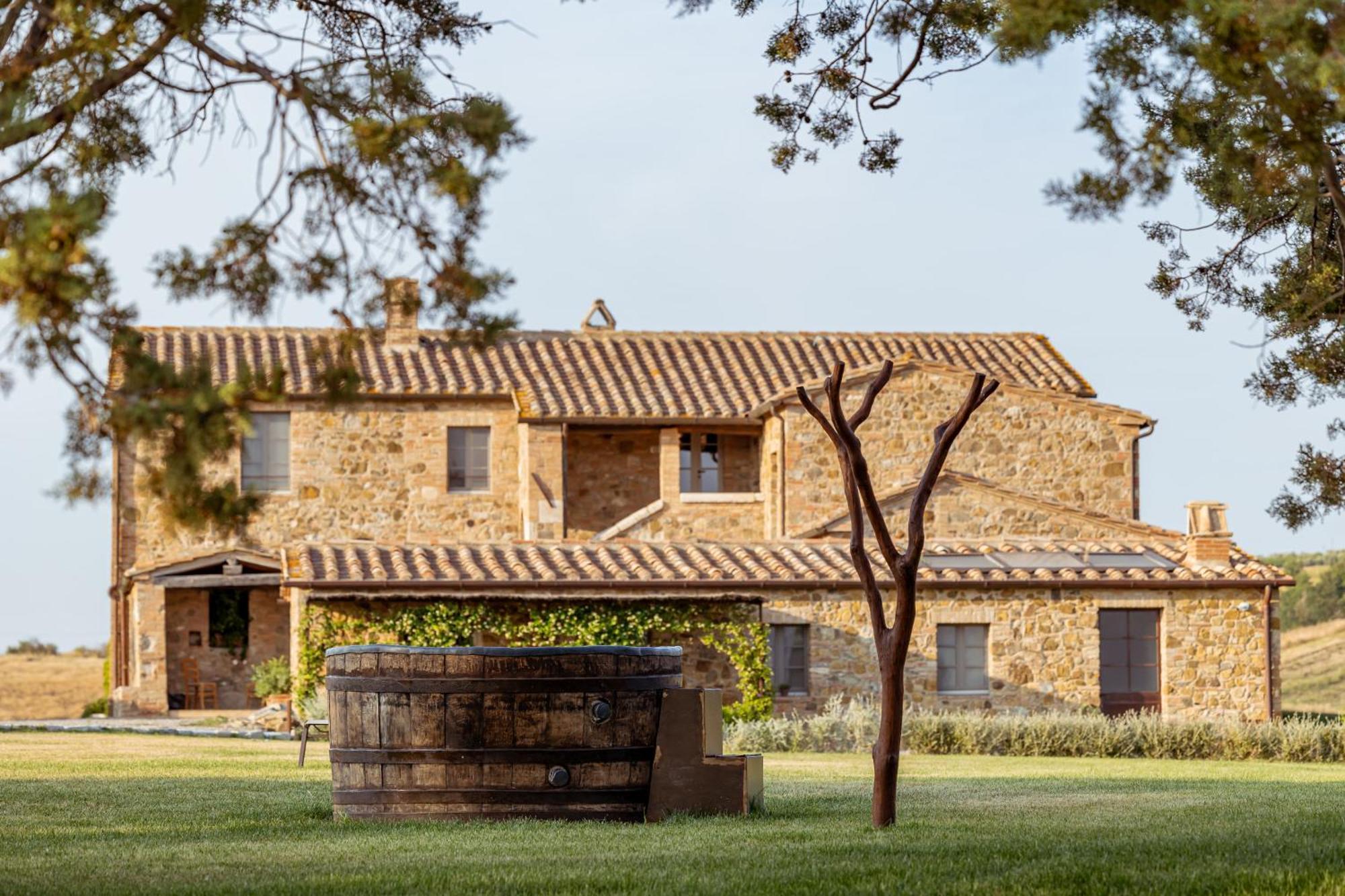 Vila Sce Quiric San Quirico dʼOrcia Exteriér fotografie